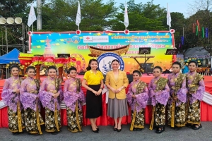 เข้าร่วมกิจกรรมของเหล่ากาชาด จังหวัดนครปฐม ในงานนมัสการองค์ประปฐมเจดีย์